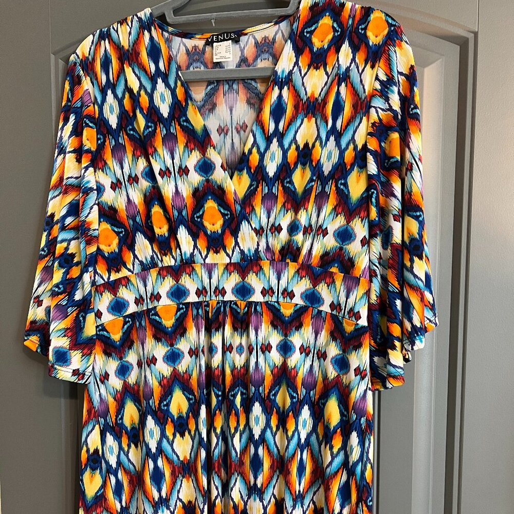Venus Maxi Dress Size L